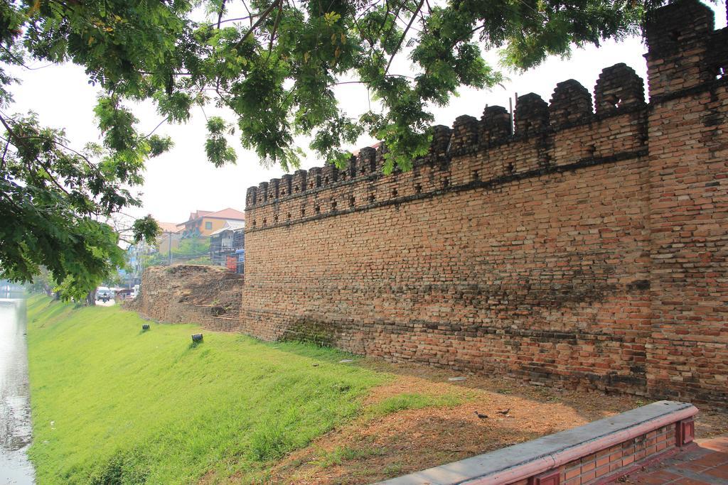 Great Chiangmai Hostel Чиангмай Экстерьер фото